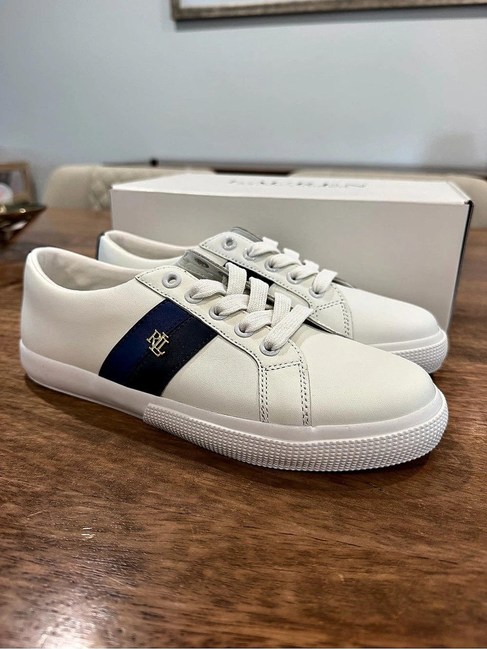 Lauren Ralph Lauren Janson II Leather Sneaker White & Blue-Size 7B BNIB